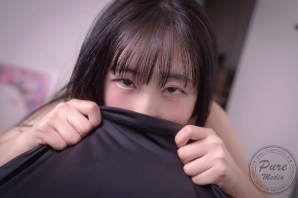    韩国美女Hina街拍运动少女，清纯颜值搭配紧身瑜伽裤展现活力与私房魅力，Pure Media系列精选第116张图片