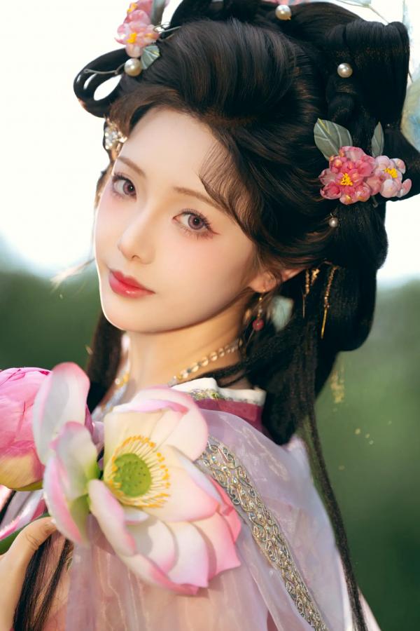    雯妹 - 荷塘月色古风汉服写真 祝您中秋快乐owo [20P]第4张图片