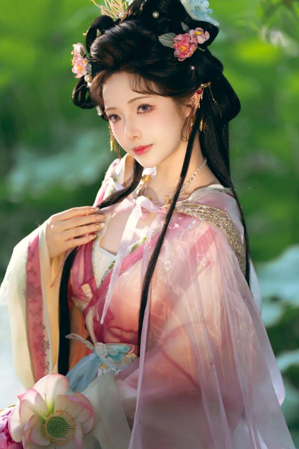    雯妹 - 荷塘月色古风汉服写真 祝您中秋快乐owo [20P]第5张图片