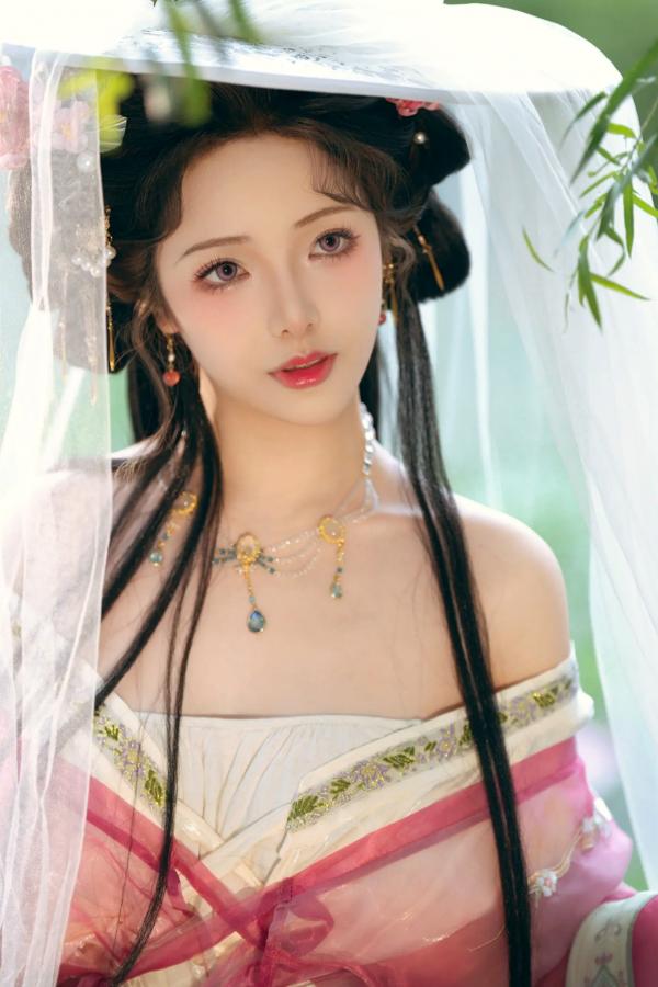    雯妹 - 荷塘月色古风汉服写真 祝您中秋快乐owo [20P]第18张图片