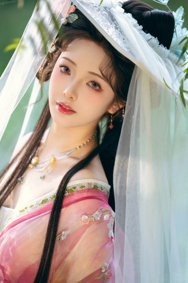    雯妹 - 荷塘月色古风汉服写真 祝您中秋快乐owo [20P]第20张图片