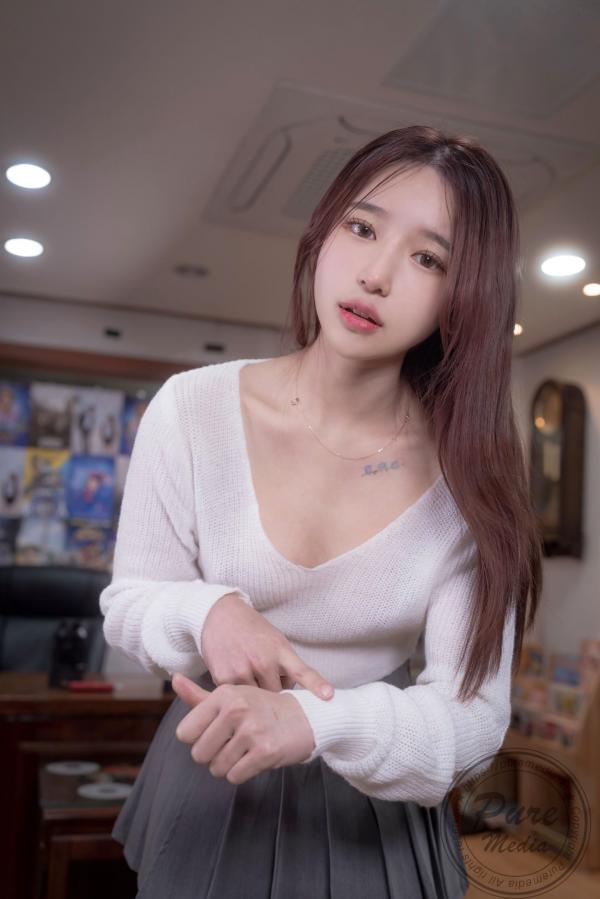    韩国美女Yeha-梦想中的图书馆女孩-Pure-Media-清纯学妹室内私房诱惑大尺度写着风格展现第196张图片