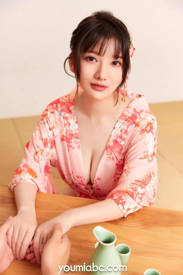    YouMi尤蜜 尹兒《居酒屋的快乐》日系和服私房写真，白嫩诱惑与清纯风情的完美结合第31张图片
