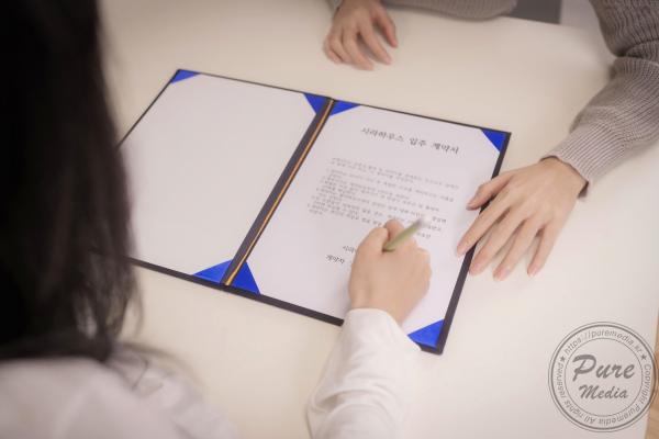    韩国美女Hina与Sira姐妹花：Pure Media第270期，极致大尺度私房写真，唯美亲密互动，性感诱惑视觉盛宴第27张图片