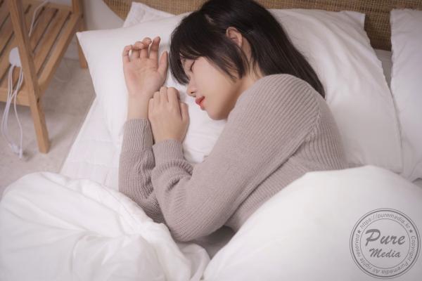    韩国美女Hina与Sira姐妹花：Pure Media第270期，极致大尺度私房写真，唯美亲密互动，性感诱惑视觉盛宴第53张图片