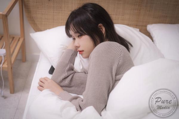    韩国美女Hina与Sira姐妹花：Pure Media第270期，极致大尺度私房写真，唯美亲密互动，性感诱惑视觉盛宴第54张图片