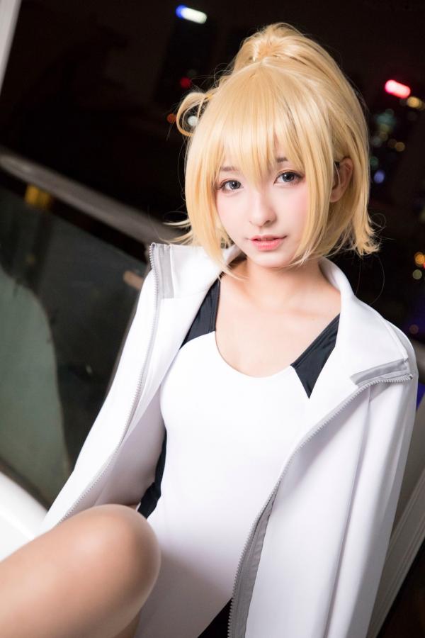    神楽坂真冬《Fate/Grand Order》白贞德角色扮演泳装写真，私房照与户外夜景完美结合，极致还原动漫少女萌系诱惑第36张图片