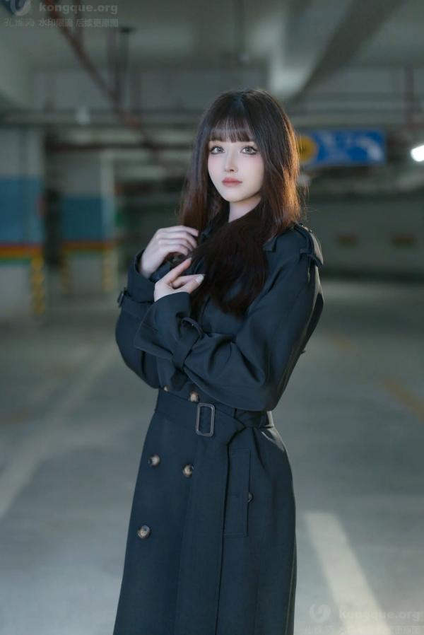    鹿八岁 牧畜计划VOL.2 绳艺捆绑 蕾丝内衣 黑色风衣 性感女神私房写真 [121P]第2张图片
