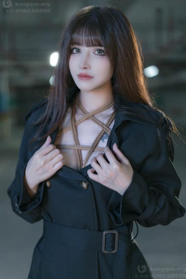    鹿八岁 牧畜计划VOL.2 绳艺捆绑 蕾丝内衣 黑色风衣 性感女神私房写真 [121P]第14张图片