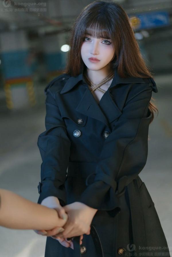    鹿八岁 牧畜计划VOL.2 绳艺捆绑 蕾丝内衣 黑色风衣 性感女神私房写真 [121P]第19张图片