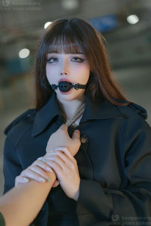    鹿八岁 牧畜计划VOL.2 绳艺捆绑 蕾丝内衣 黑色风衣 性感女神私房写真 [121P]第22张图片