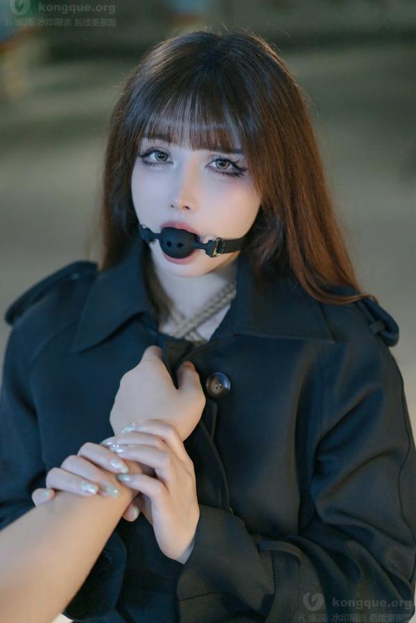    鹿八岁 牧畜计划VOL.2 绳艺捆绑 蕾丝内衣 黑色风衣 性感女神私房写真 [121P]第23张图片