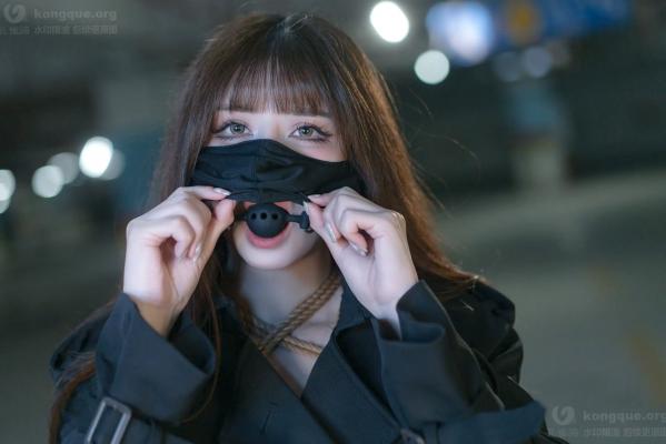    鹿八岁 牧畜计划VOL.2 绳艺捆绑 蕾丝内衣 黑色风衣 性感女神私房写真 [121P]第25张图片