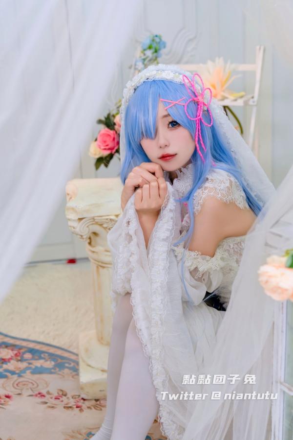   黏黏团子兔-Rem婚纱诱惑角色扮演，白丝蕾丝梦幻私房写真第8张图片
