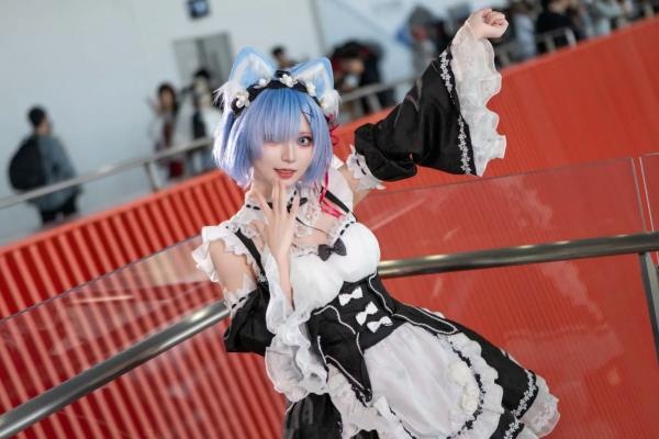    花柒hana萤火虫动漫嘉年华猫猫蕾姆COS写真，高颜值漫展美少女萌系女仆角色扮演[108P]第48张图片