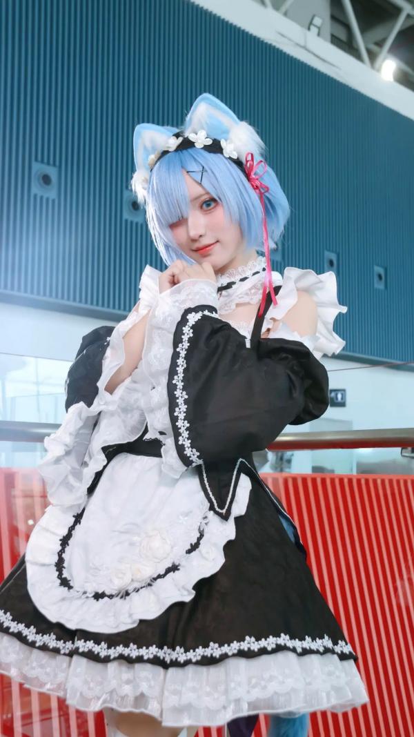    花柒hana萤火虫动漫嘉年华猫猫蕾姆COS写真，高颜值漫展美少女萌系女仆角色扮演[108P]第104张图片