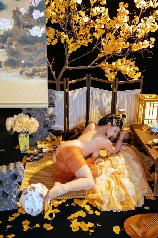 奈汐酱nice 奈汐酱  奈汐酱nice - 金笺寄月：绝美国风古装私房写真，半透薄纱与丝袜的极致诱惑，古典韵味与现代性感完美交融第2张图片