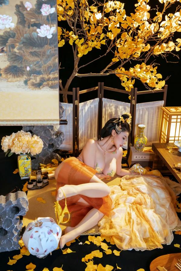 奈汐酱nice 奈汐酱  奈汐酱nice - 金笺寄月：绝美国风古装私房写真，半透薄纱与丝袜的极致诱惑，古典韵味与现代性感完美交融第3张图片