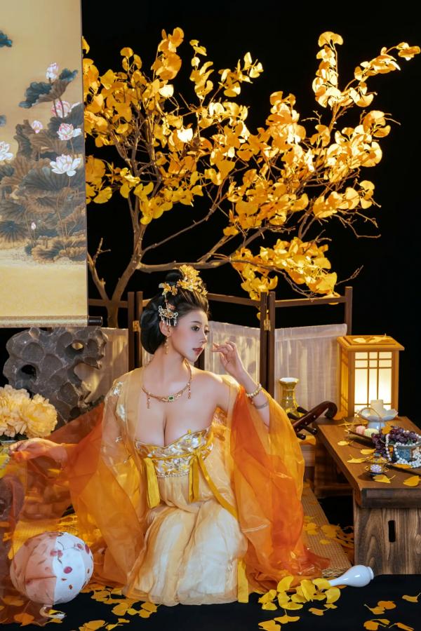 奈汐酱nice 奈汐酱  奈汐酱nice - 金笺寄月：绝美国风古装私房写真，半透薄纱与丝袜的极致诱惑，古典韵味与现代性感完美交融第8张图片