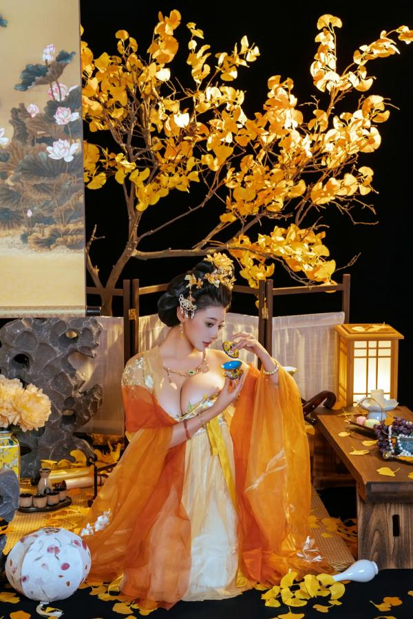 奈汐酱nice 奈汐酱  奈汐酱nice - 金笺寄月：绝美国风古装私房写真，半透薄纱与丝袜的极致诱惑，古典韵味与现代性感完美交融第10张图片