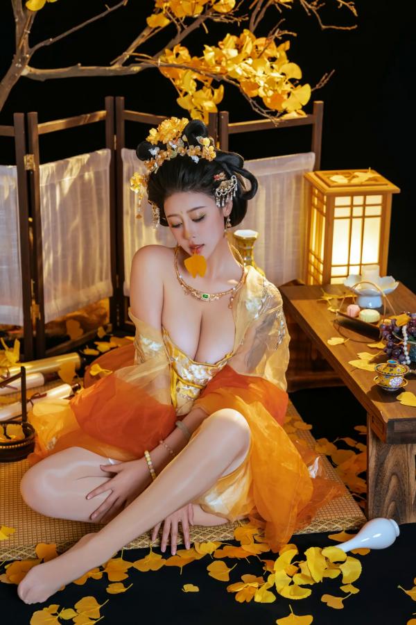 奈汐酱nice 奈汐酱  奈汐酱nice - 金笺寄月：绝美国风古装私房写真，半透薄纱与丝袜的极致诱惑，古典韵味与现代性感完美交融第17张图片