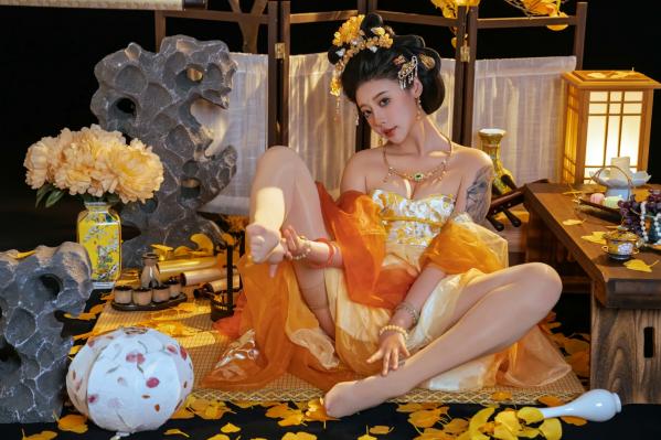 奈汐酱nice 奈汐酱  奈汐酱nice - 金笺寄月：绝美国风古装私房写真，半透薄纱与丝袜的极致诱惑，古典韵味与现代性感完美交融第22张图片