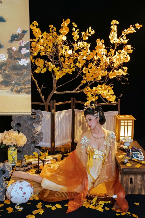 奈汐酱nice 奈汐酱  奈汐酱nice - 金笺寄月：绝美国风古装私房写真，半透薄纱与丝袜的极致诱惑，古典韵味与现代性感完美交融第25张图片