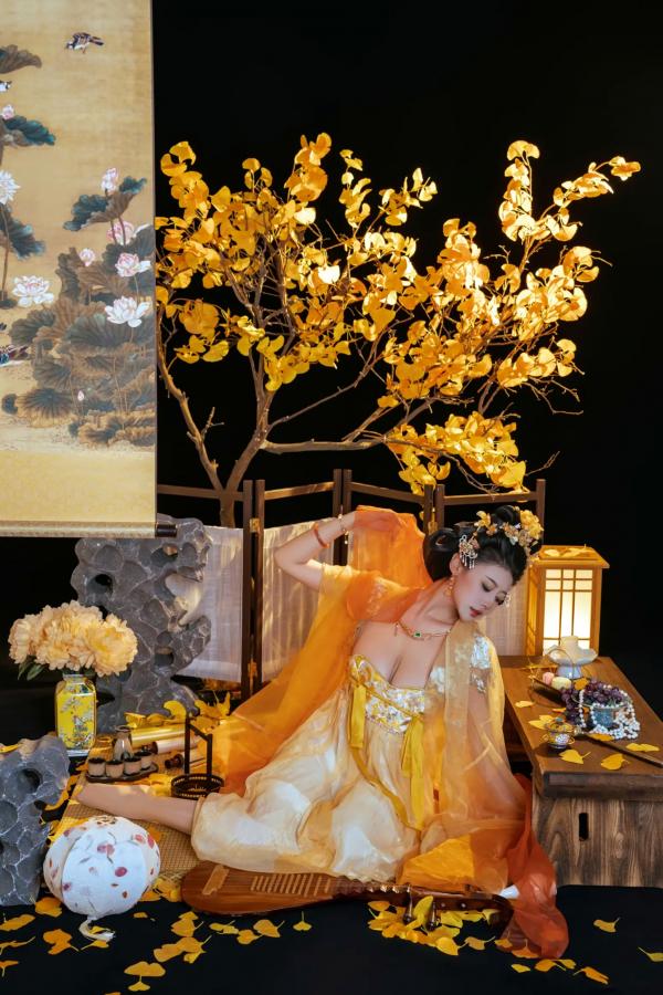 奈汐酱nice 奈汐酱  奈汐酱nice - 金笺寄月：绝美国风古装私房写真，半透薄纱与丝袜的极致诱惑，古典韵味与现代性感完美交融第26张图片