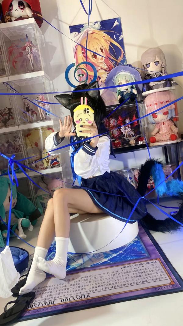    白栎Shirly桔梗COS欣赏：二次元动漫屋里的猫耳美少女，水手服丝袜诱惑，极致足控福利，可爱与性感的碰撞[65P]第11张图片
