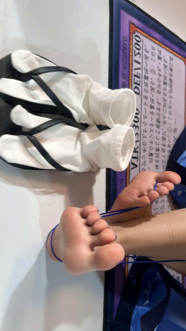    白栎Shirly桔梗COS欣赏：二次元动漫屋里的猫耳美少女，水手服丝袜诱惑，极致足控福利，可爱与性感的碰撞[65P]第34张图片