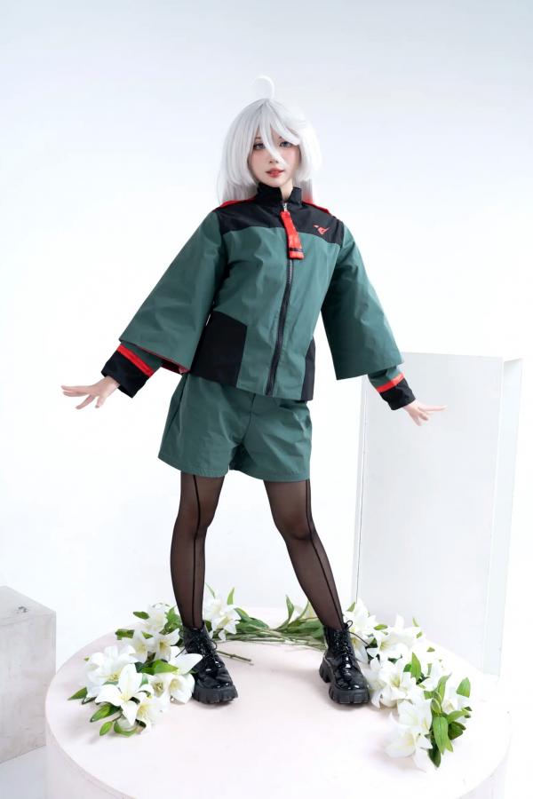    PoppaChan米奥琳涅绝美Cosplay：冷艳银发少女与百合花，大胆衣着尽显禁忌诱惑[40P]第7张图片