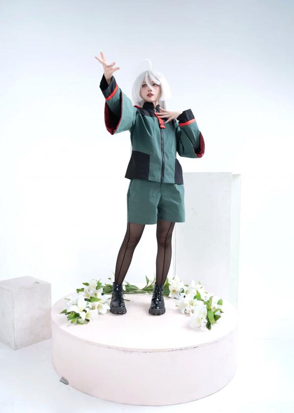    PoppaChan米奥琳涅绝美Cosplay：冷艳银发少女与百合花，大胆衣着尽显禁忌诱惑[40P]第38张图片