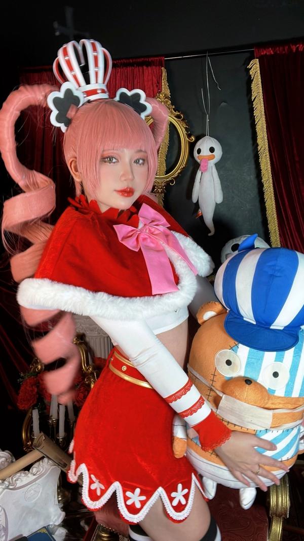   ZinieQ《海贼王》佩罗娜COS：极致诱惑私房写真，次元级清纯火辣演绎第39张图片