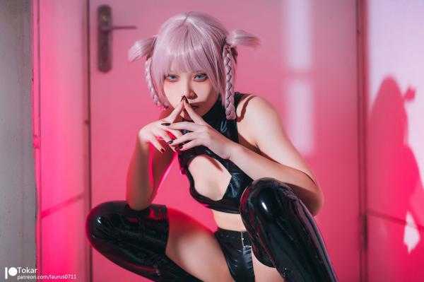    Tokar浵卡-七草荠：暗夜狂野Cosplay，性感长靴，视觉冲击力十足的极品魅惑写真第7张图片
