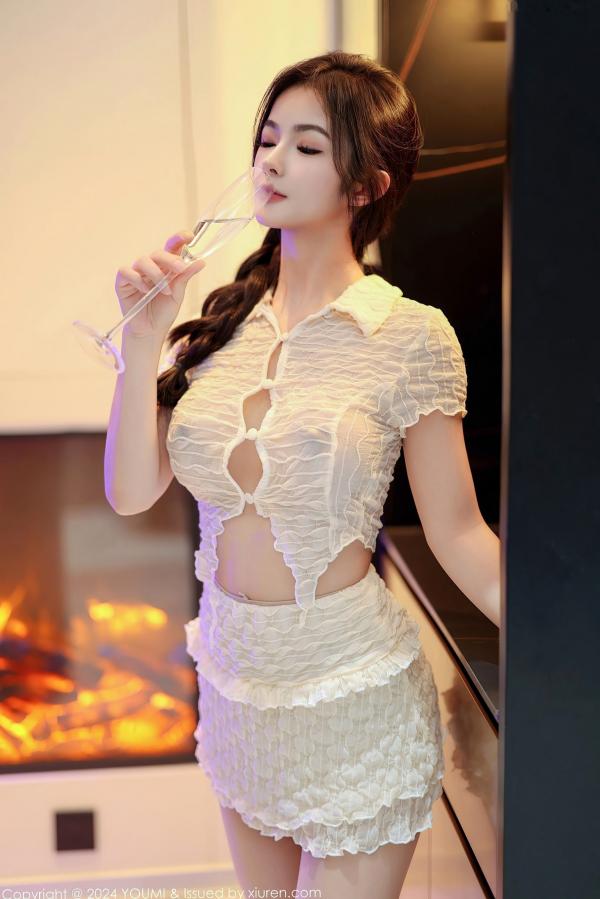    YouMi尤蜜荟-1067-谭小灵-浅色轻透上衣白短裙魅惑肉丝：私房写真、性感女神、绝美身材诱惑大片 (2024.05.24)第11张图片