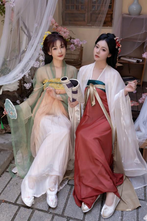    陆萱萱与安然古风私房写真：唯美古装闺蜜诱惑，展现绝色韵味[105P]第9张图片