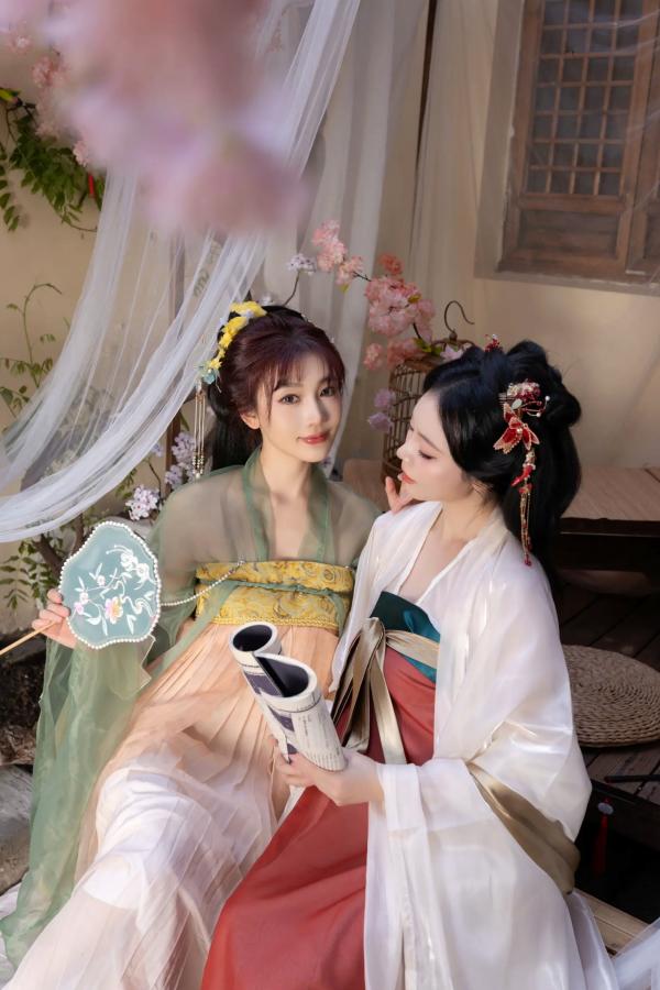    陆萱萱与安然古风私房写真：唯美古装闺蜜诱惑，展现绝色韵味[105P]第10张图片
