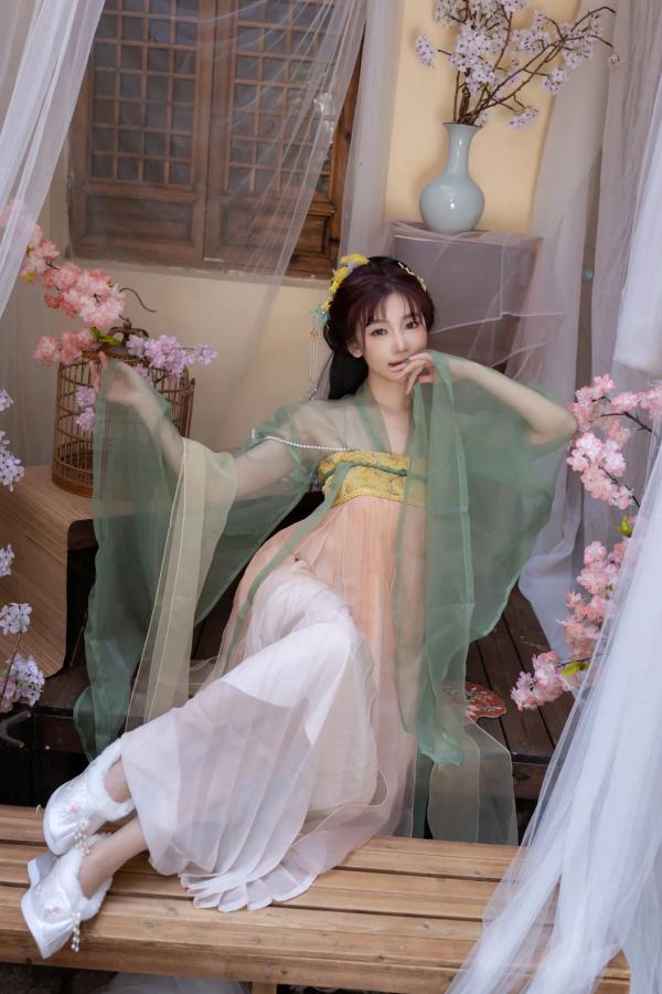    陆萱萱与安然古风私房写真：唯美古装闺蜜诱惑，展现绝色韵味[105P]第20张图片