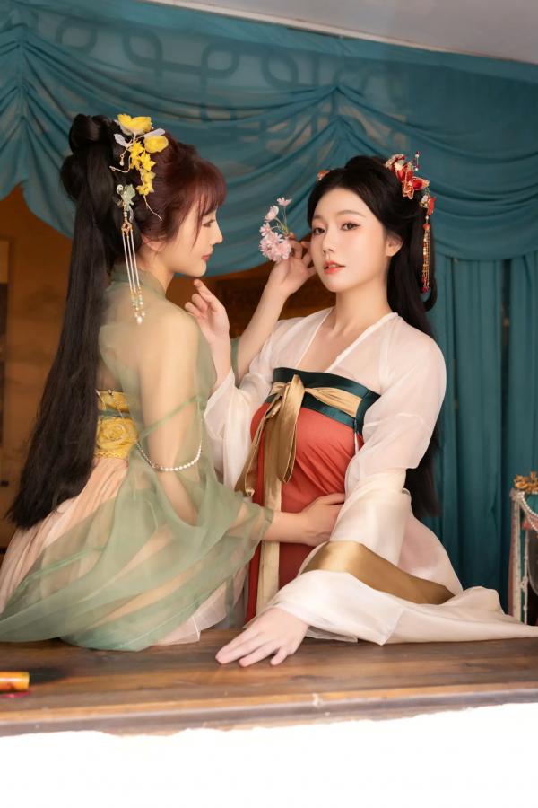    陆萱萱与安然古风私房写真：唯美古装闺蜜诱惑，展现绝色韵味[105P]第26张图片