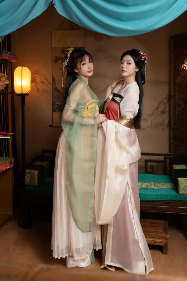    陆萱萱与安然古风私房写真：唯美古装闺蜜诱惑，展现绝色韵味[105P]第31张图片