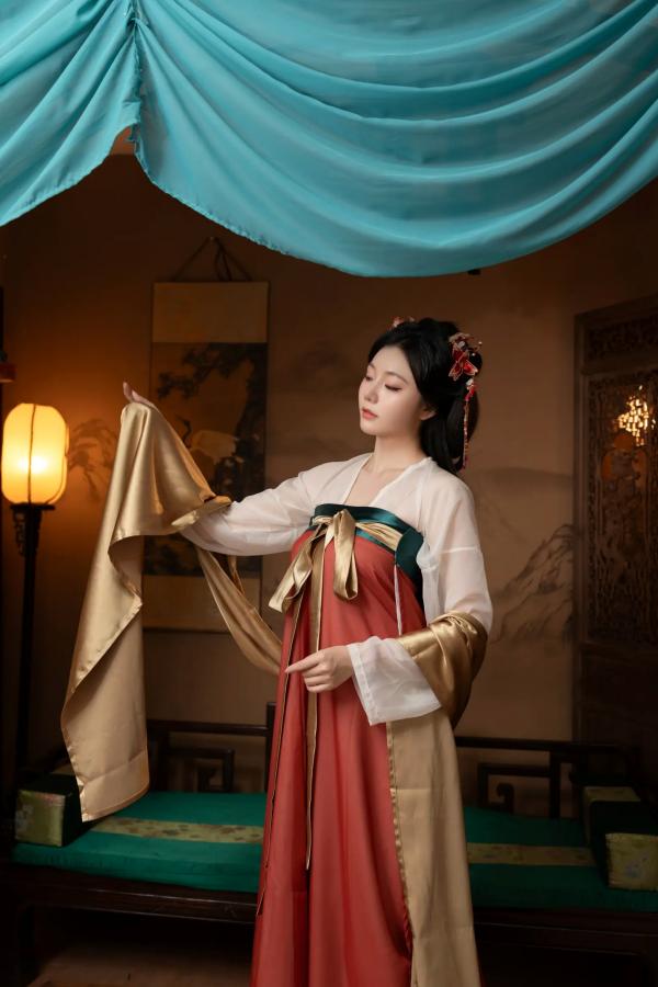    陆萱萱与安然古风私房写真：唯美古装闺蜜诱惑，展现绝色韵味[105P]第44张图片