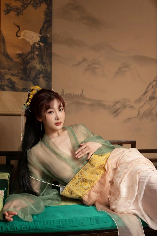    陆萱萱与安然古风私房写真：唯美古装闺蜜诱惑，展现绝色韵味[105P]第46张图片