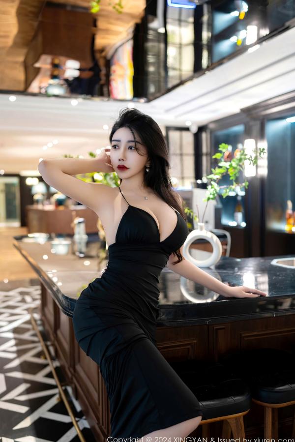    XingYan星颜社-240-李若汐-黑色吊带深V裙私房写真，极致黑丝诱惑，御姐气质大尺度室内摄影第16张图片