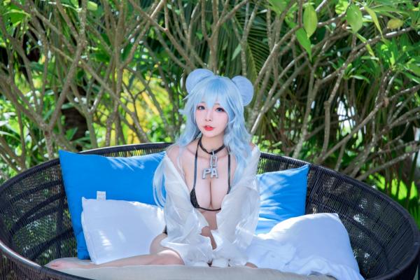    Yuuhui玉汇-013-PA15，二次元蓝发动漫少女户外泳池比基尼写真，清凉夏日清新性感美少女精选第21张图片