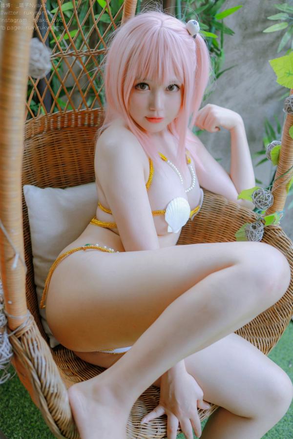    Nyako喵子-死或生穗香：大胆金属链泳装，极致身材cosplay，清纯与性感的完美融合第35张图片