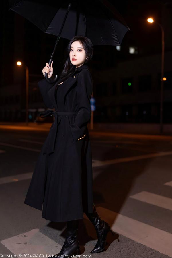 杨晨晨 sugar小甜心CC  XiaoYu语画界-杨晨晨Yome-暗黑系漆皮制服诱惑与黑丝大片-冷艳御姐私房写真第14张图片