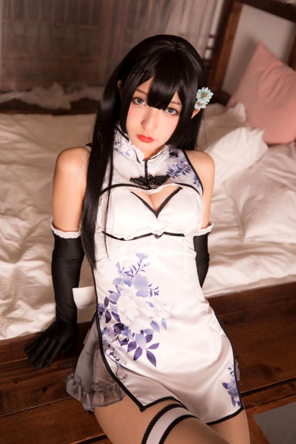    神楽坂真冬-004-艳娘幻梦谭-瓶儿角色扮演-纯欲旗袍COS私房照-精致美腿诱惑女神第9张图片