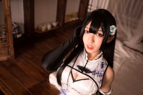    神楽坂真冬-004-艳娘幻梦谭-瓶儿角色扮演-纯欲旗袍COS私房照-精致美腿诱惑女神第30张图片