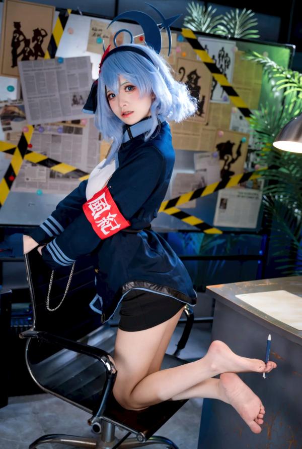    九柒喵：蔚蓝档案天雨亚子制服COS，办公室风情尽显角色诱惑魅力 [46P]第39张图片