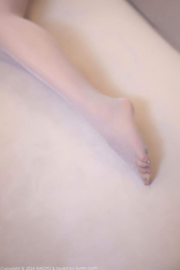 徐莉芝Booty 陈芝  XiaoYu语画界-1236-徐莉芝：极品私房灰丝写真，浅粉透视极致诱惑，尽显曼妙身姿，高清大尺度视觉盛宴第33张图片
